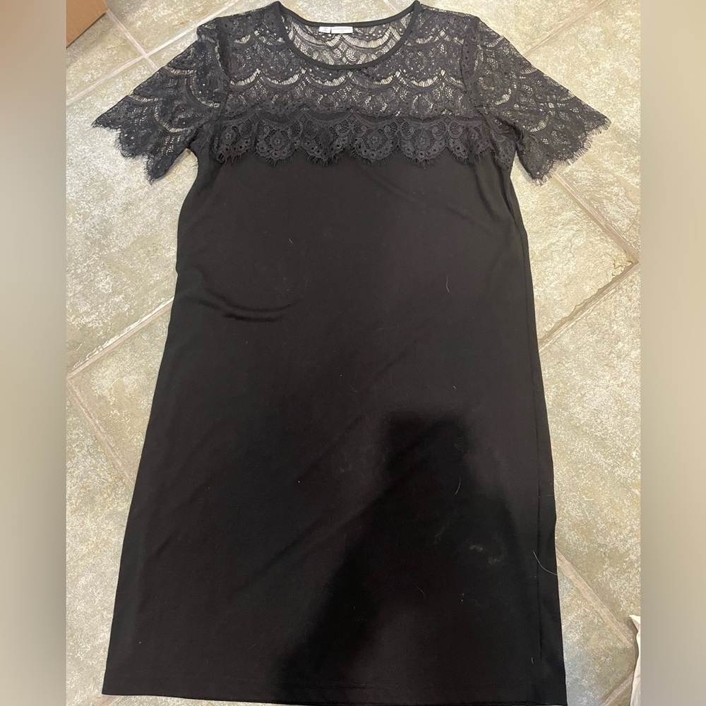 Elegant Black Lace Mini Dress